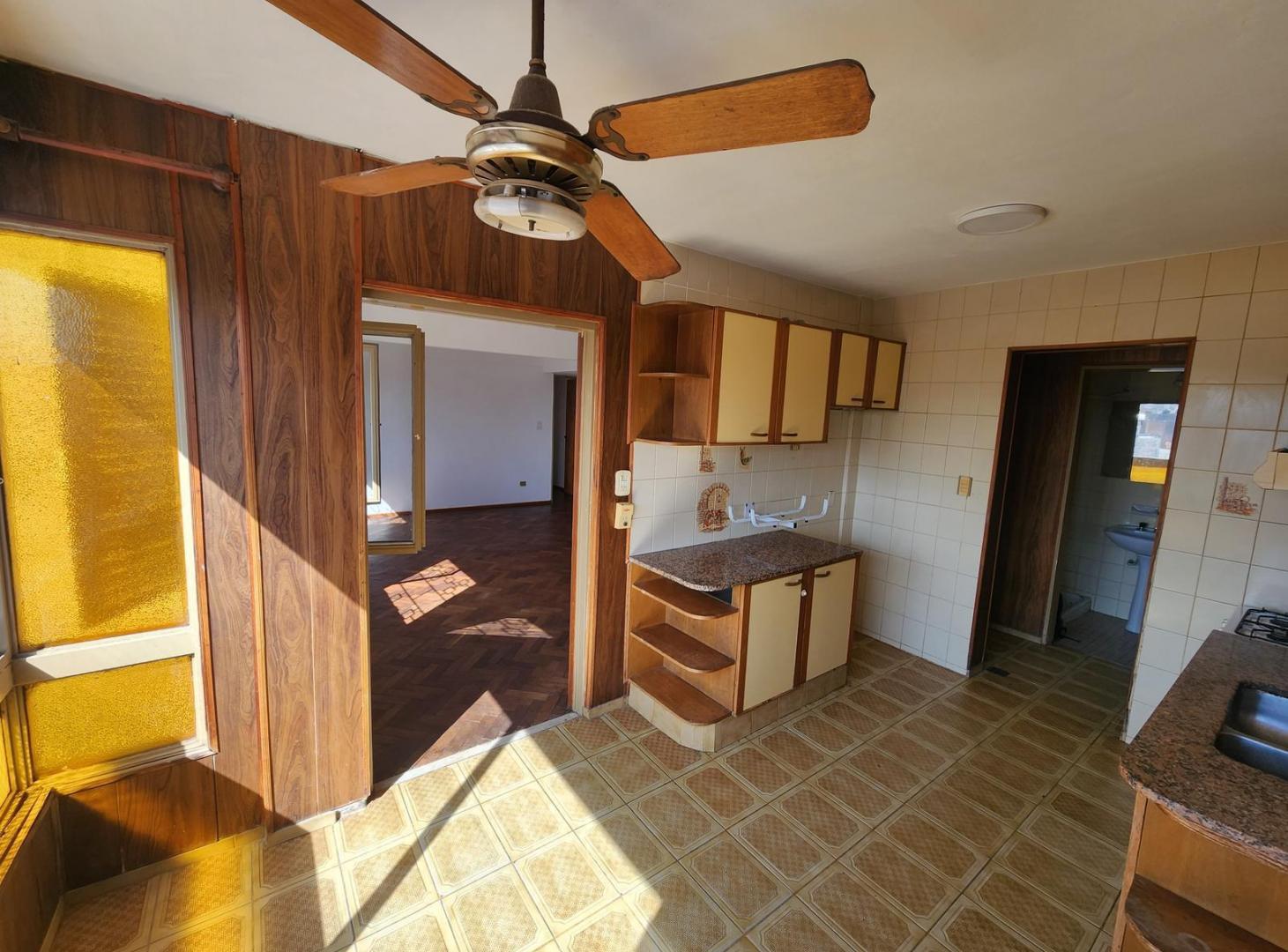 Foto de Venta 3 Dormitorios con cochera en Barrio Echesortu, imagen 3