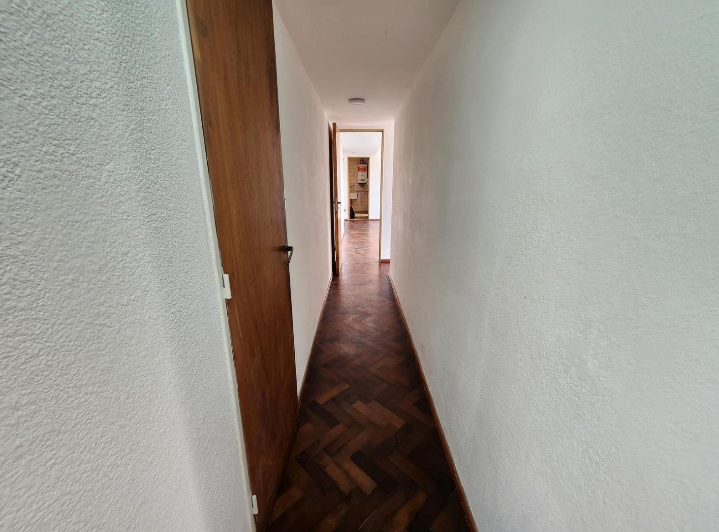Foto de Venta 3 Dormitorios con cochera en Barrio Echesortu, imagen 4