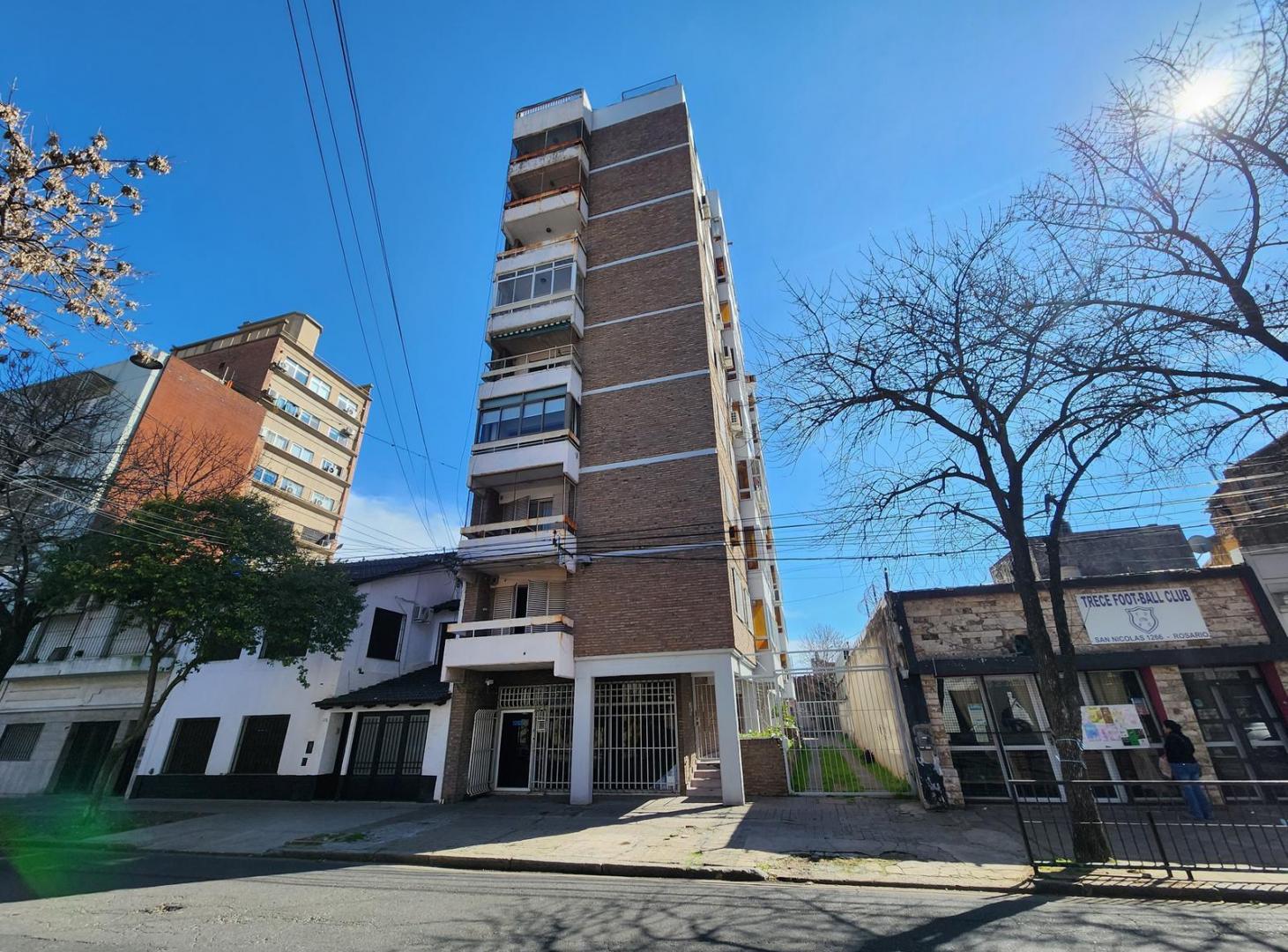 Foto de Venta 3 Dormitorios con cochera en Barrio Echesortu, imagen 1