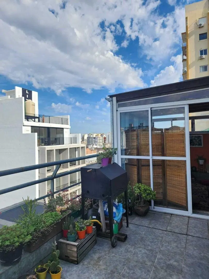 San Cristobal: Alquiler Hermoso Departamento Amoblado 3 Ambientes con Patio 4