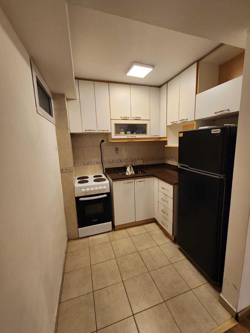 Foto de BARRIO NORTE: Alquiler Departamento amoblado de 2 ambientes en edificio, imagen 5
