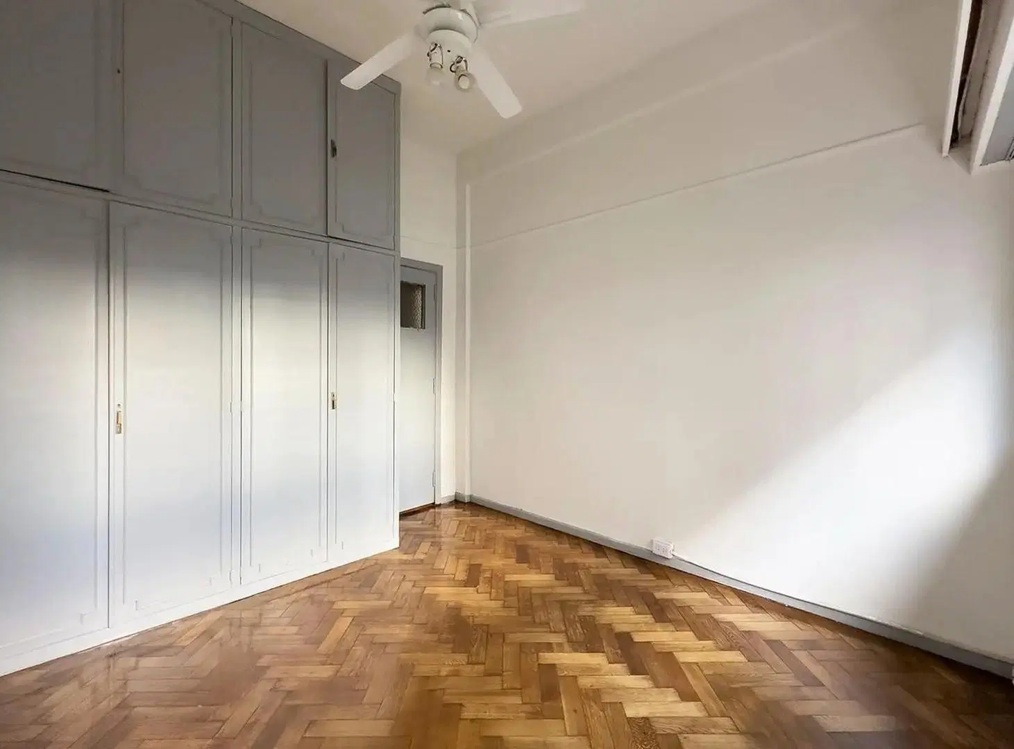 ONCE: Venta Departamento de 3 ambientes al frente - Luminoso y en excelente estado! 4