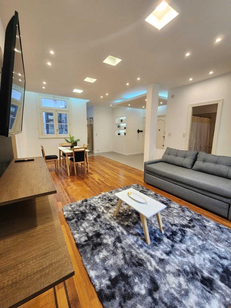 Foto de ONCE: Venta Impecable Departamento 3 ambientes remodelado!, imagen 1