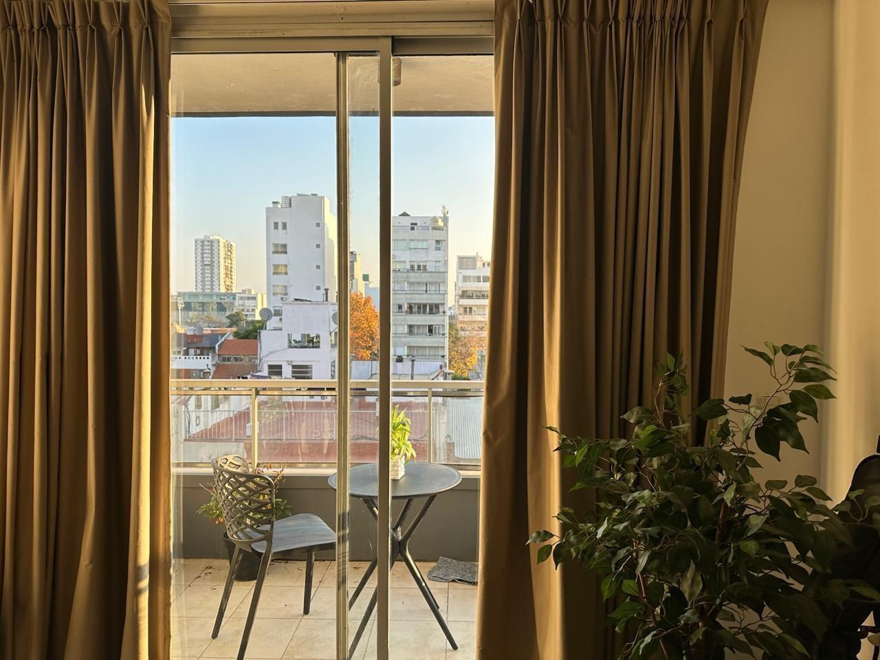 Foto de BELGRANO: Alquiler Luminoso Departamento 2 ambientes premium con balcón, imagen 3