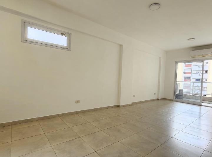 Monoambiente con Balcon en Alquiler 1