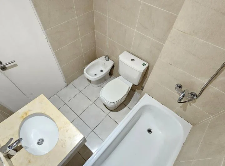 Monoambiente con Balcon en Alquiler 5