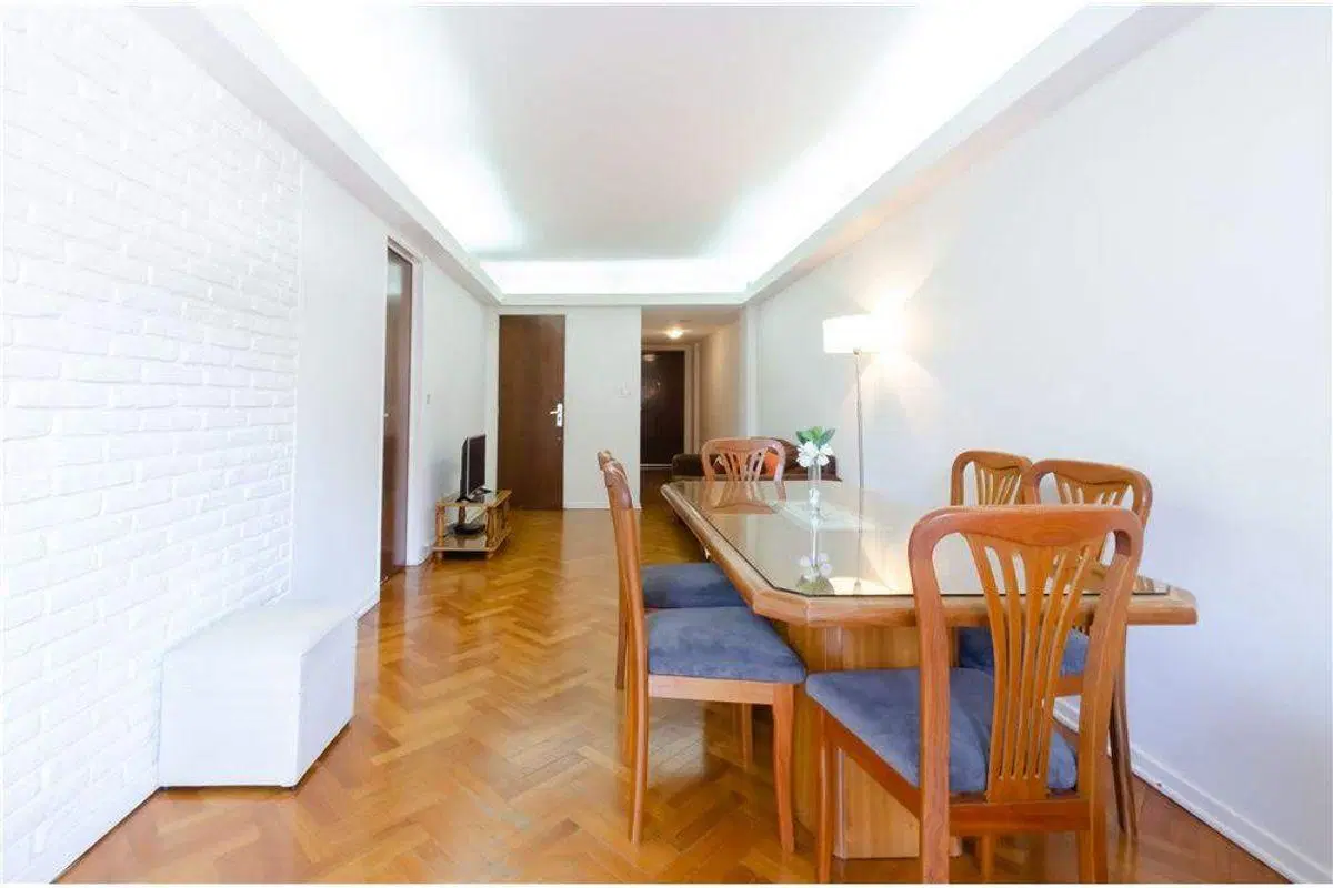 Venta Semipiso 3 Ambientes con Balcón y Dependencia 2