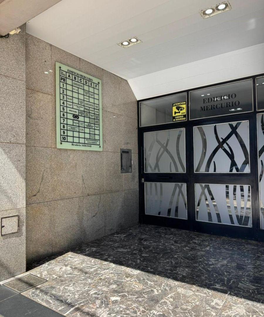 Foto de OFICINA EN VENTA EN PLENO CENTRO, imagen 1
