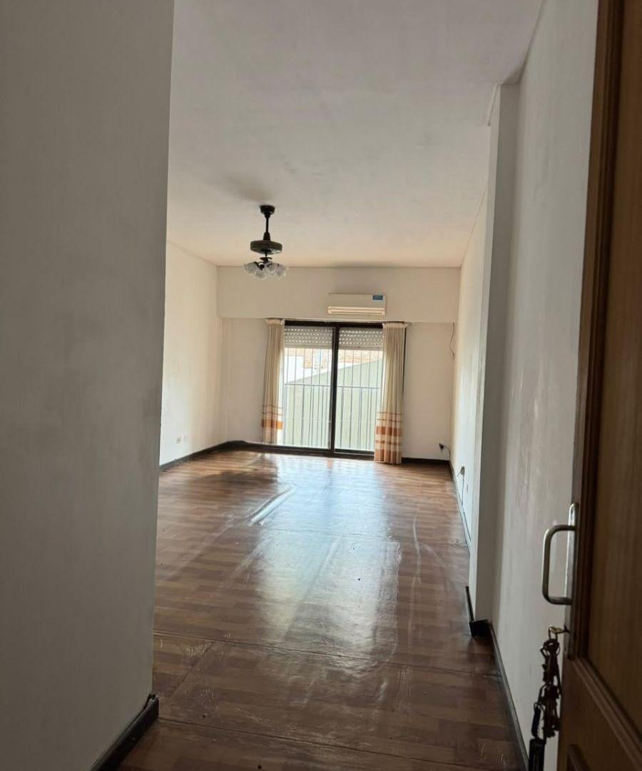 Foto de DEPARTAMENTO DE 2 DORMITORIOS EN VENTA – MICRO CENTRO DE POSADAS, imagen 3