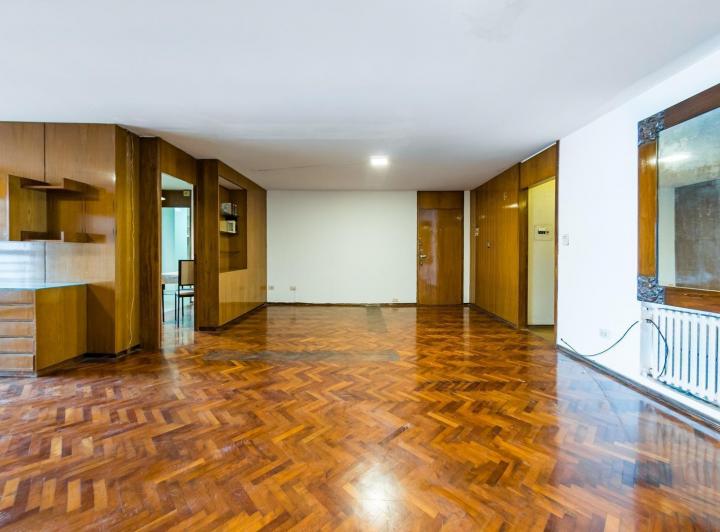 Departamento PISO COMPLETO en ALQUILER en B° Centro 3