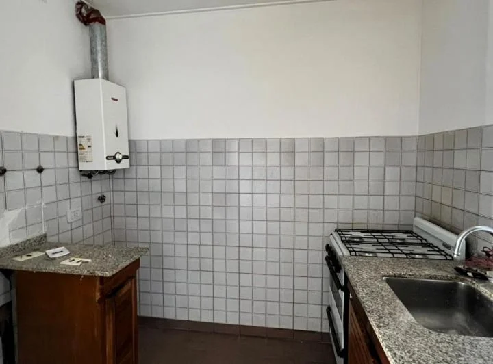 Alquilo Depto Monoambiente  Buenos Aires 330, B° Centro, Cba 5