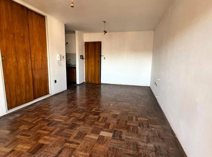 Alquilo Depto Monoambiente  Buenos Aires 330, B° Centro, Cba 3