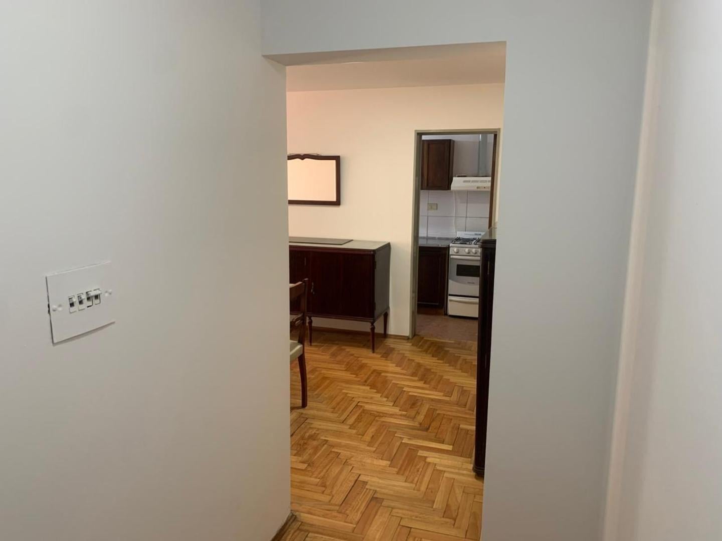 Departamento Dos Dormitorios en Alquiler en B° Centro