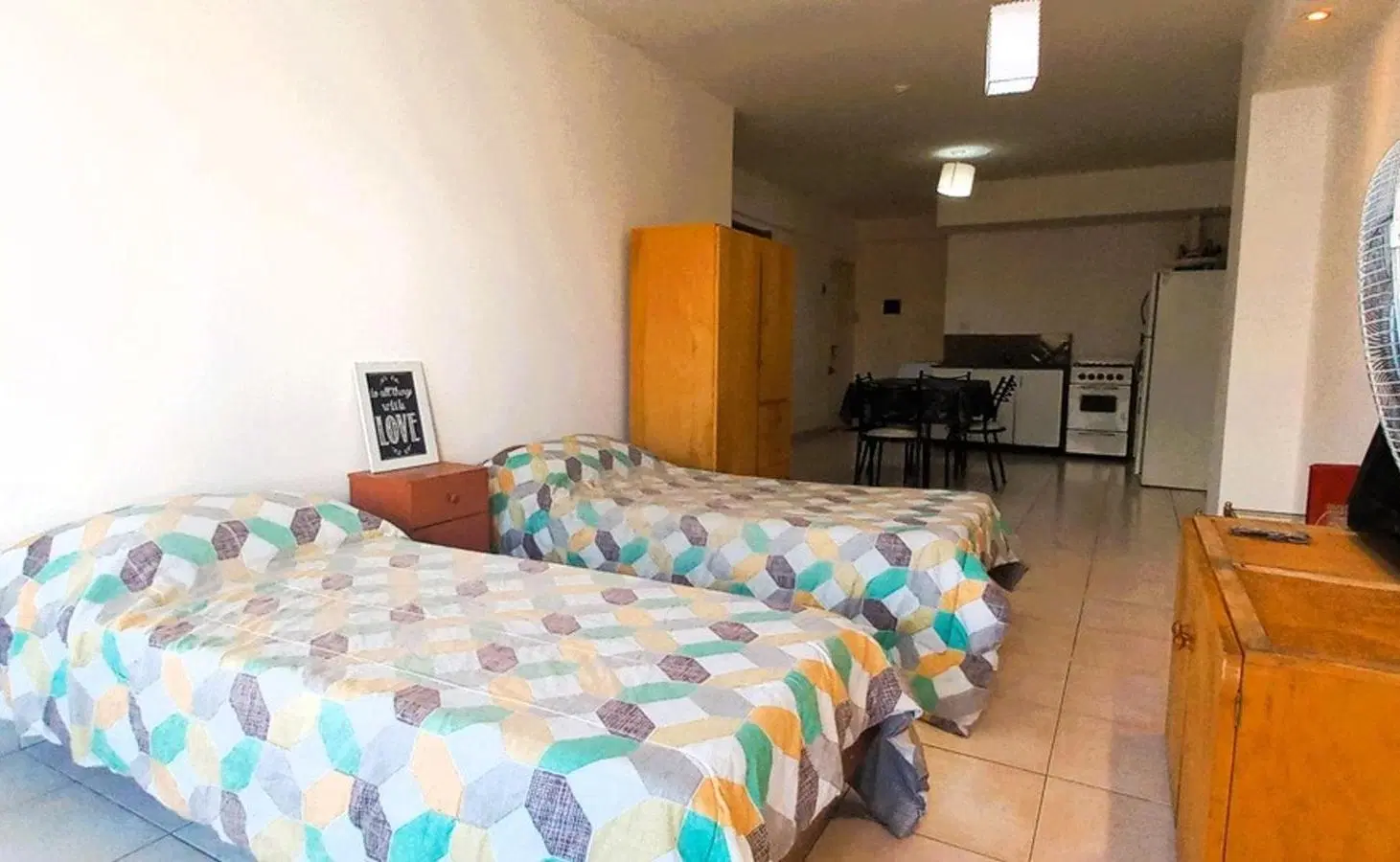 Amplio MonoAmbiente en VENTA en Pleno Centro 4