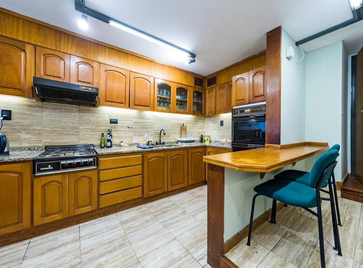 VENTA SEMIPISO NUEVA CORDOBA, IMPERDIBLE 1