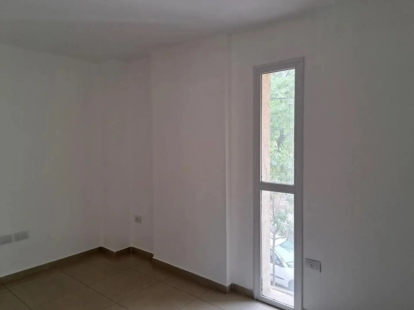 Local Comercial en ALQUILER - en Barrio Güemes 3