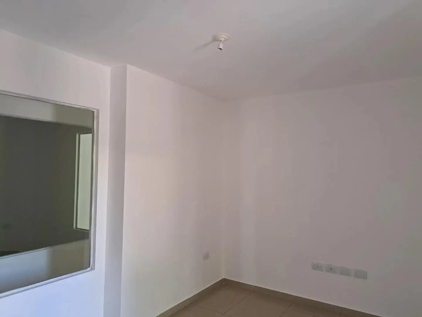 Local Comercial en ALQUILER - en Barrio Güemes 1