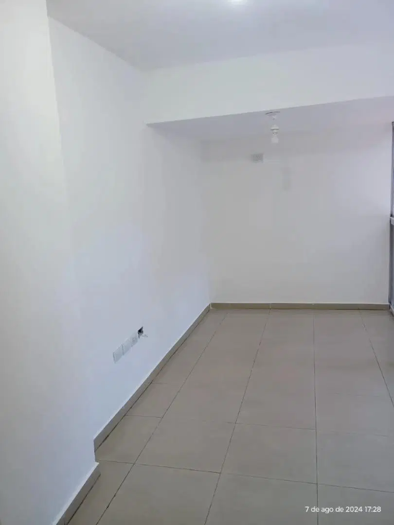Local Comercial en ALQUILER - en Barrio Güemes 2