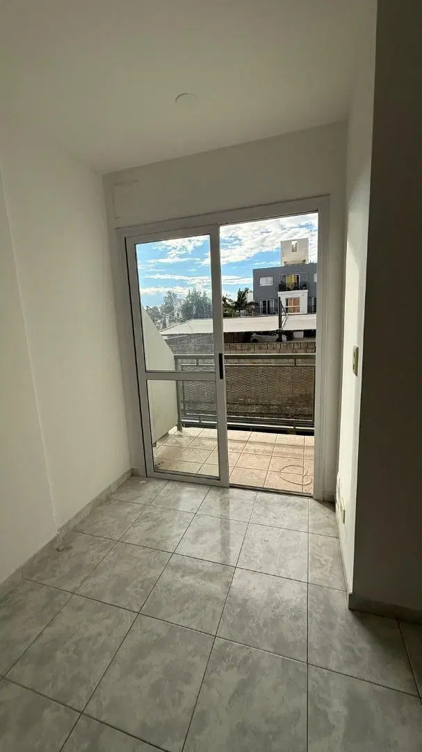 Depto 1 Dormitorio con Balcón en Gral Paz, SUM y Terraza 2