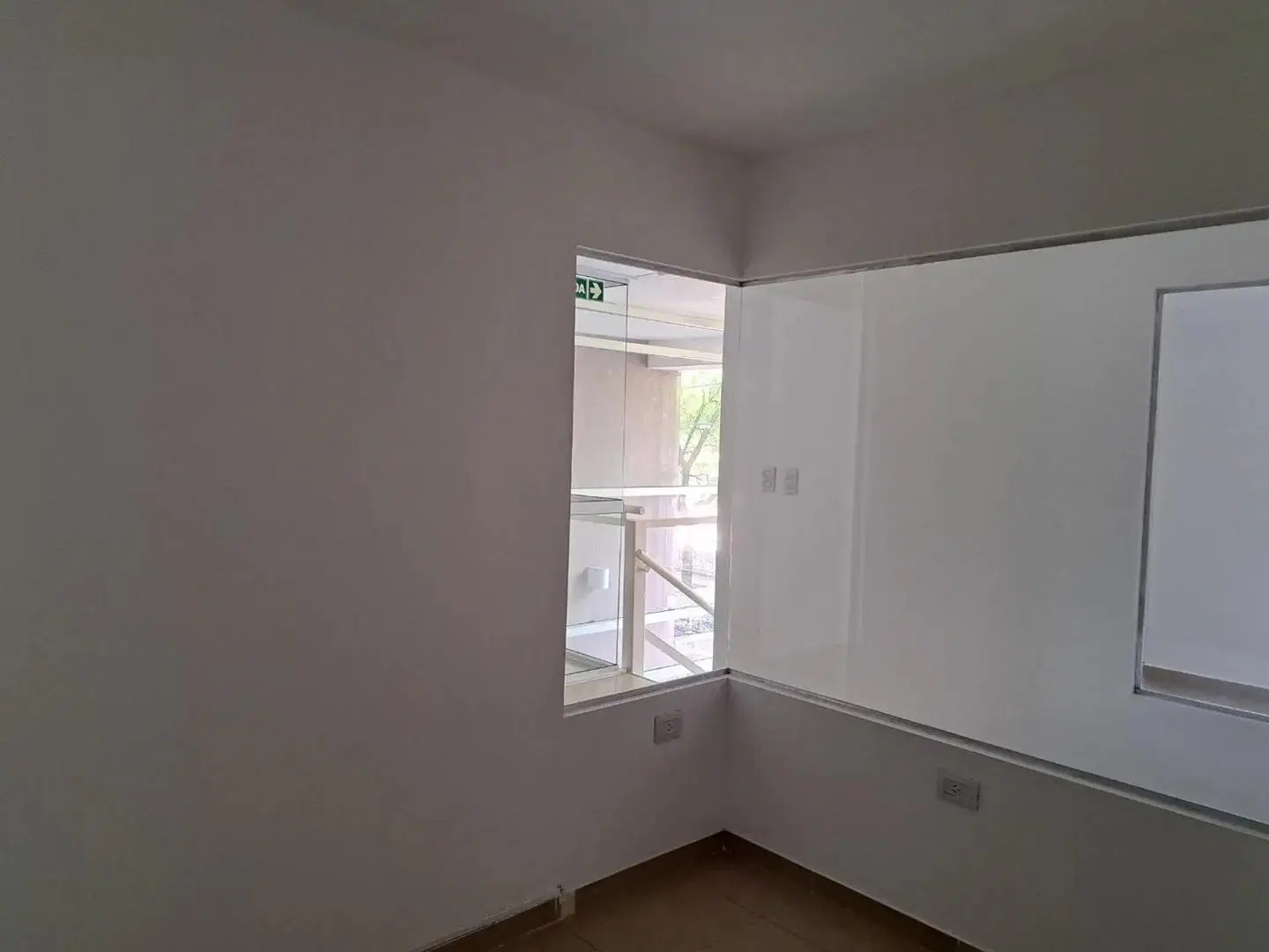 Local Comercial en ALQUILER - en Barrio Güemes 5