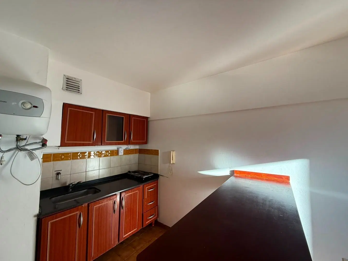 ALBERDI - MONOAMBIENTE EN VENTA 3