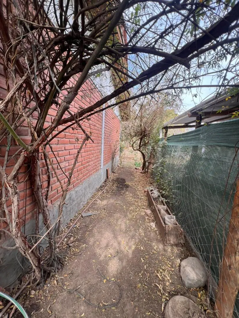 OPORTUNIDAD! CASA EN VENTA CARPINTERIA SAN LUIS 3