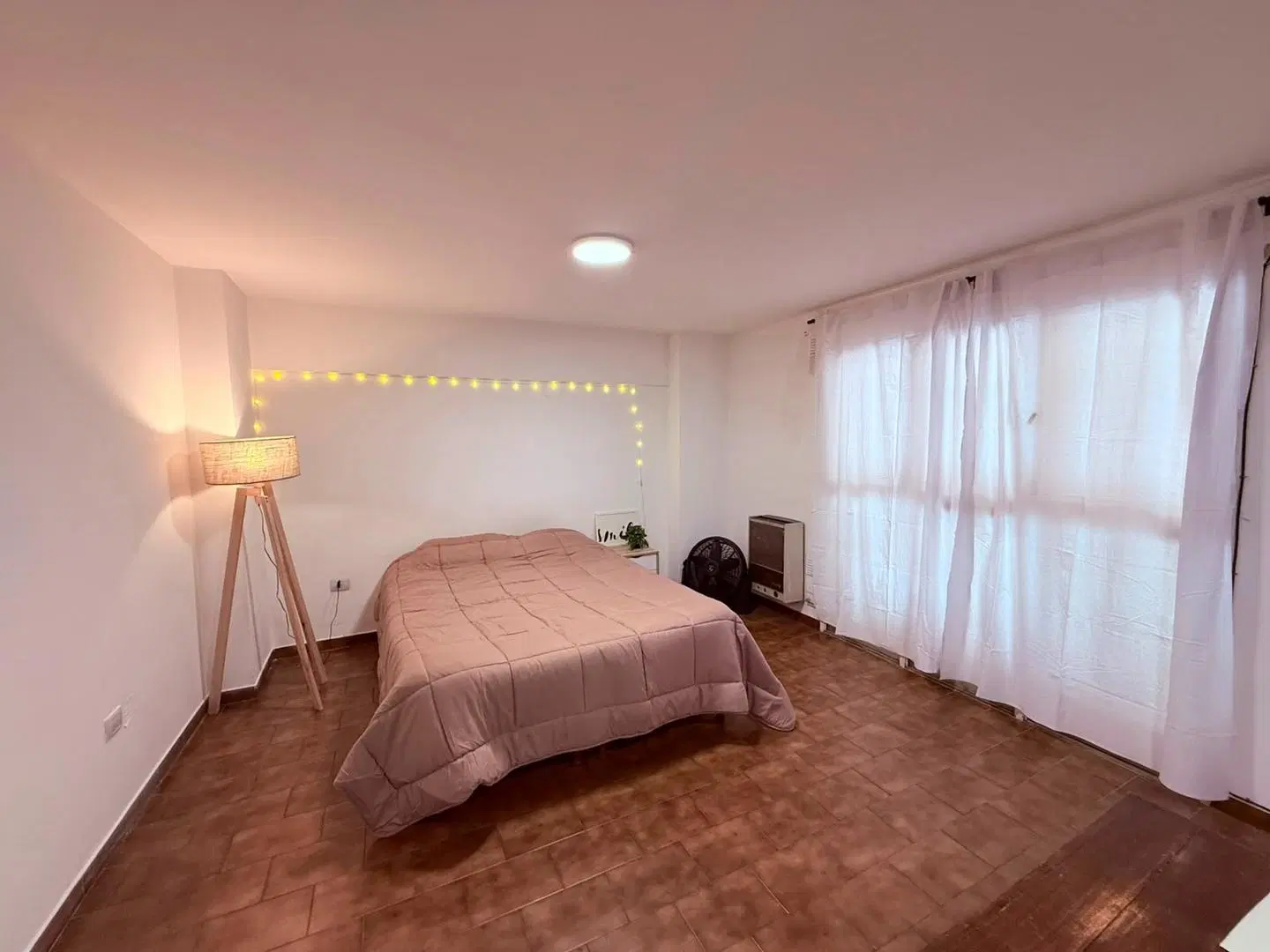 Departamento en ALQUILER AMOBLADO monoambiente B° Centro 5
