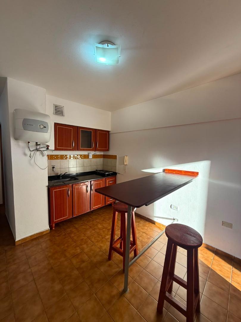 Foto de ALBERDI - MONOAMBIENTE EN VENTA, imagen 1