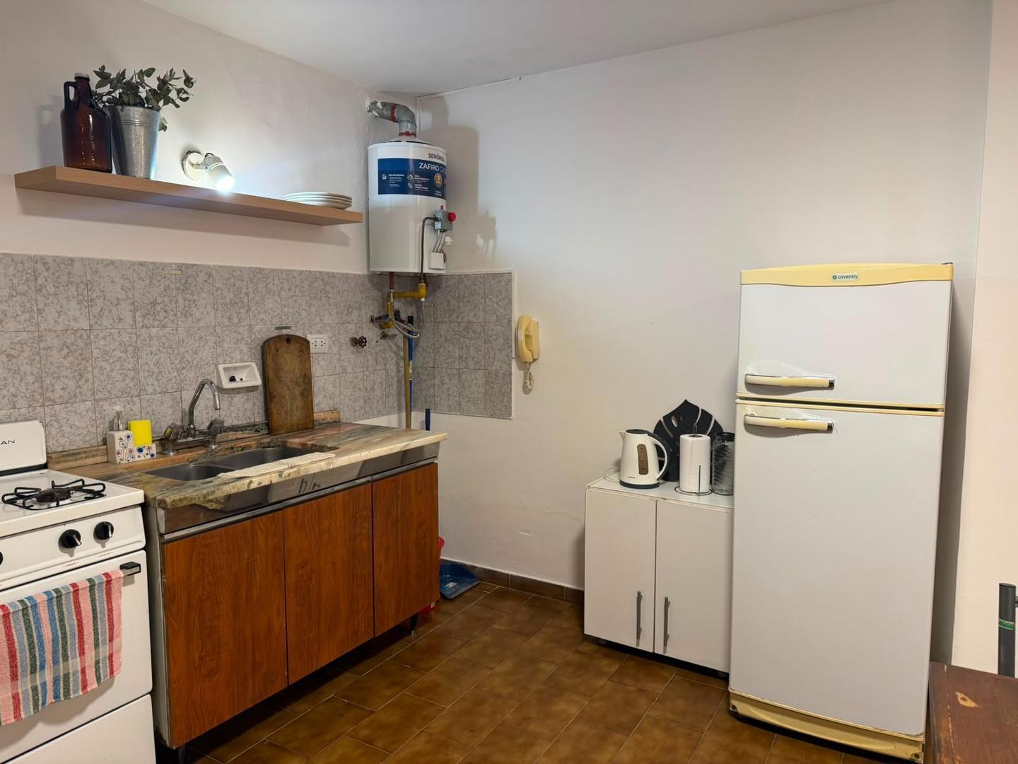 Foto de Departamento en ALQUILER AMOBLADO monoambiente B° Centro, imagen 2