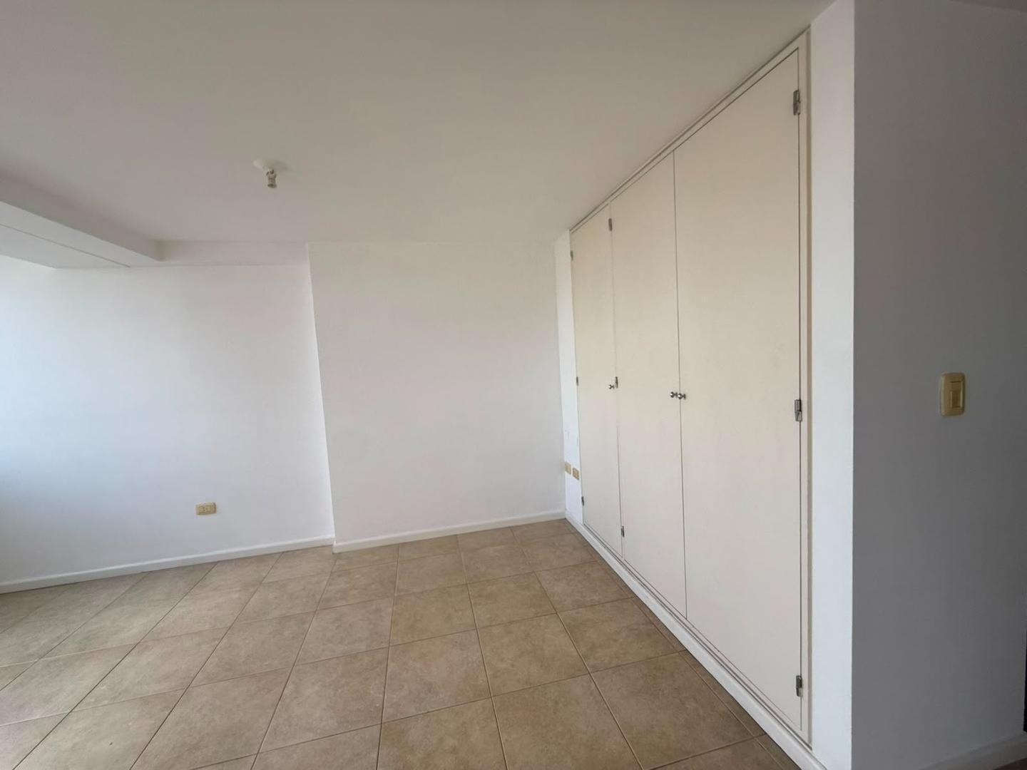 Foto de DEPARTAMENTO EN VENTA | EDIFICIO CORAL STATE, imagen 4