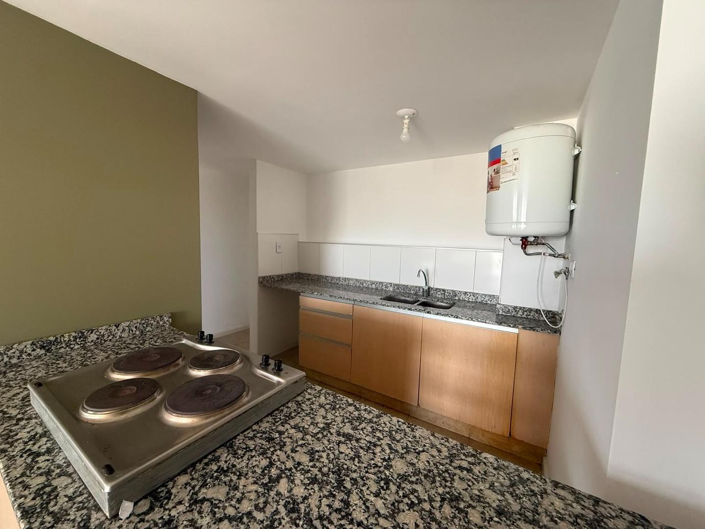Foto de DEPARTAMENTO EN VENTA | EDIFICIO CORAL STATE, imagen 3