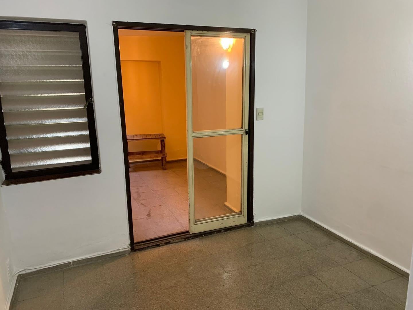 Foto de Departamento en VENTA en B° Centro con Patio, imagen 2