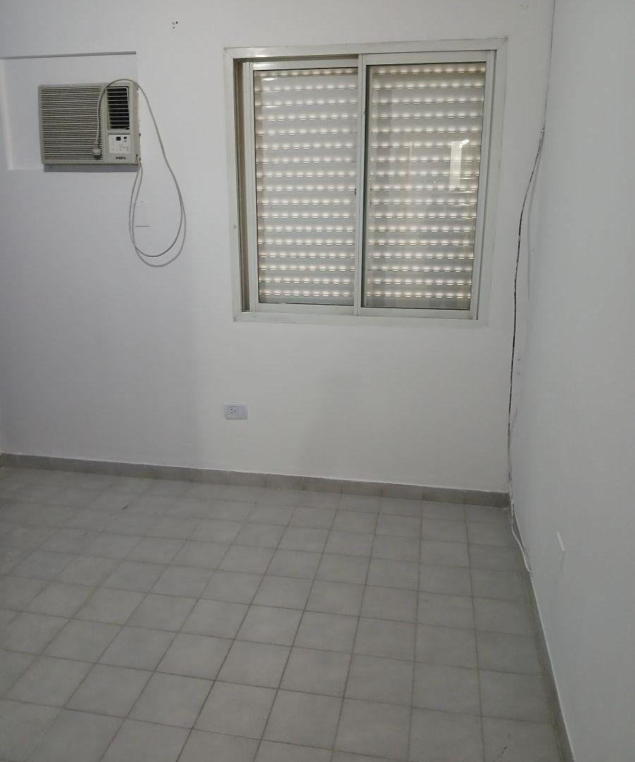 Foto de Amplio departamento semi amoblado estratégicamente ubicado, imagen 2