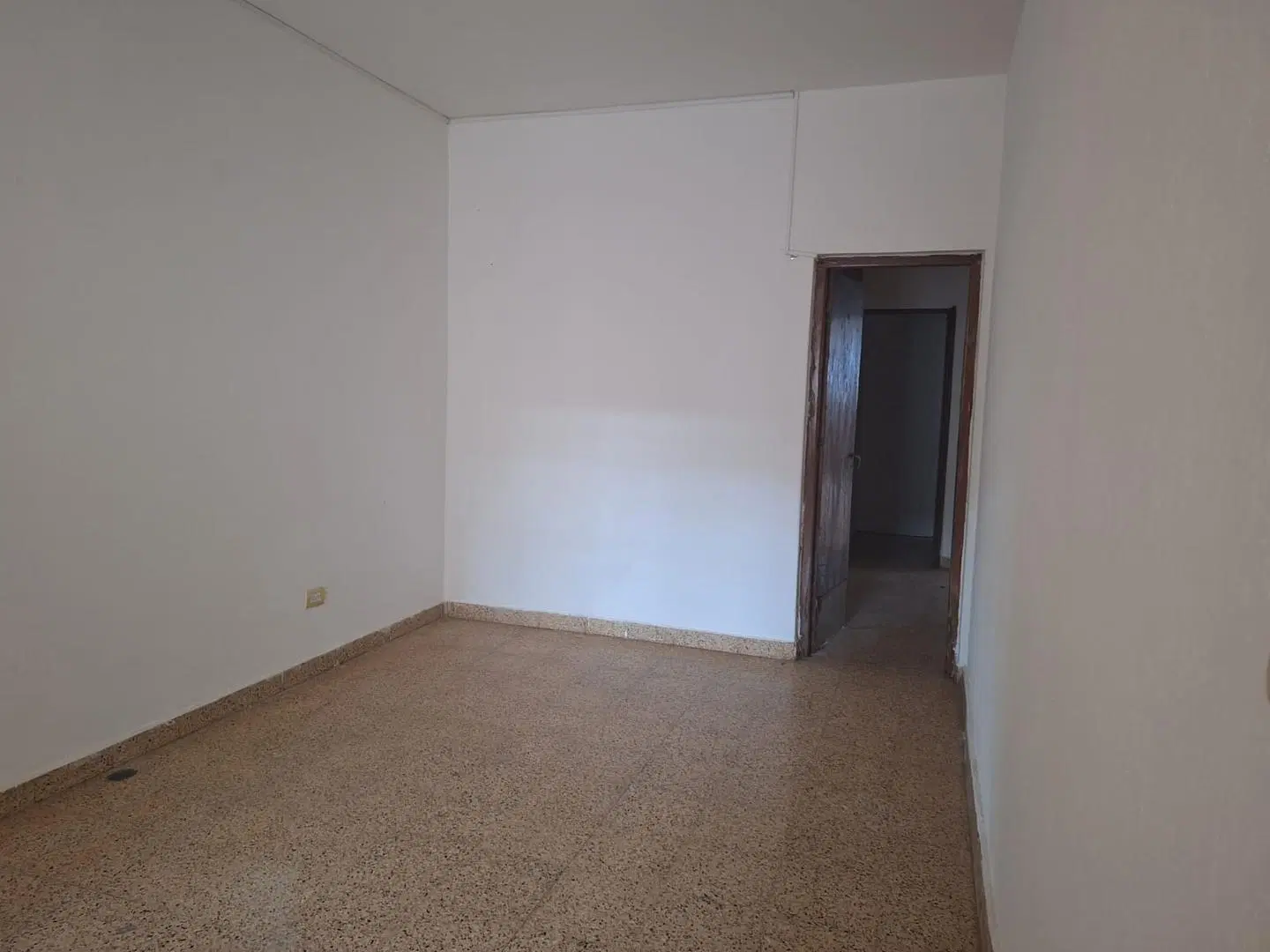 (A399) Casa céntrica y amplia 4