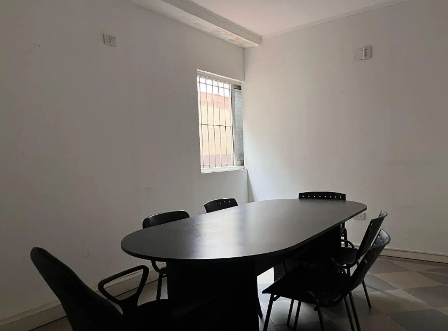 (A135) ALQUILO OFICINAS EN EL CENTRO DE POSADAS 4
