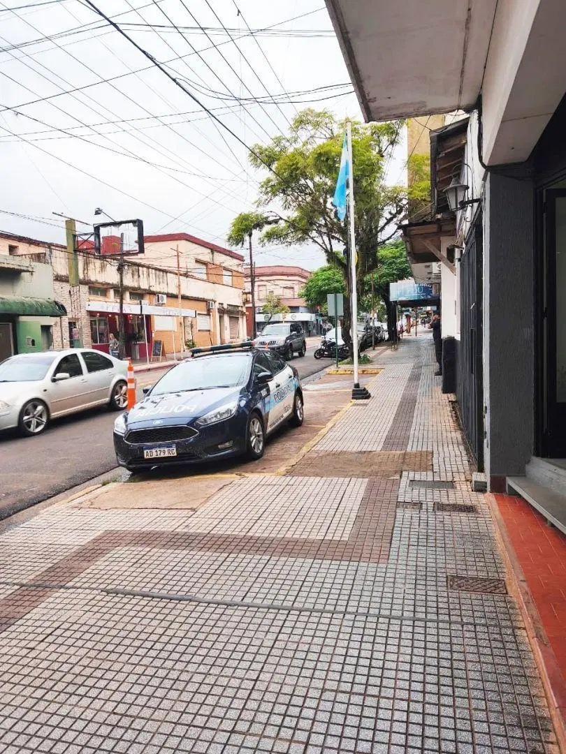 ALQUILER LOCAL CENTRICO, en Posadas 5
