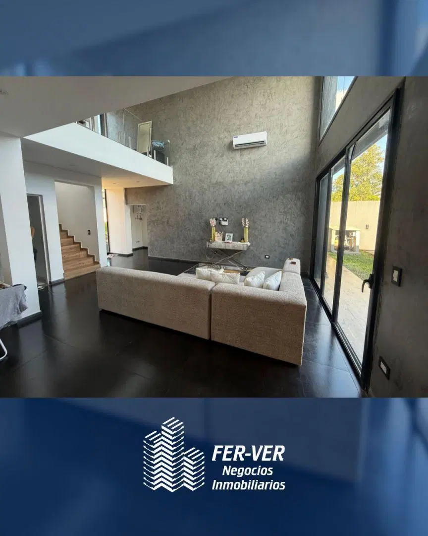 CASA EN VENTA. 3 DORM. B° PRIVADO PANAMBI 5