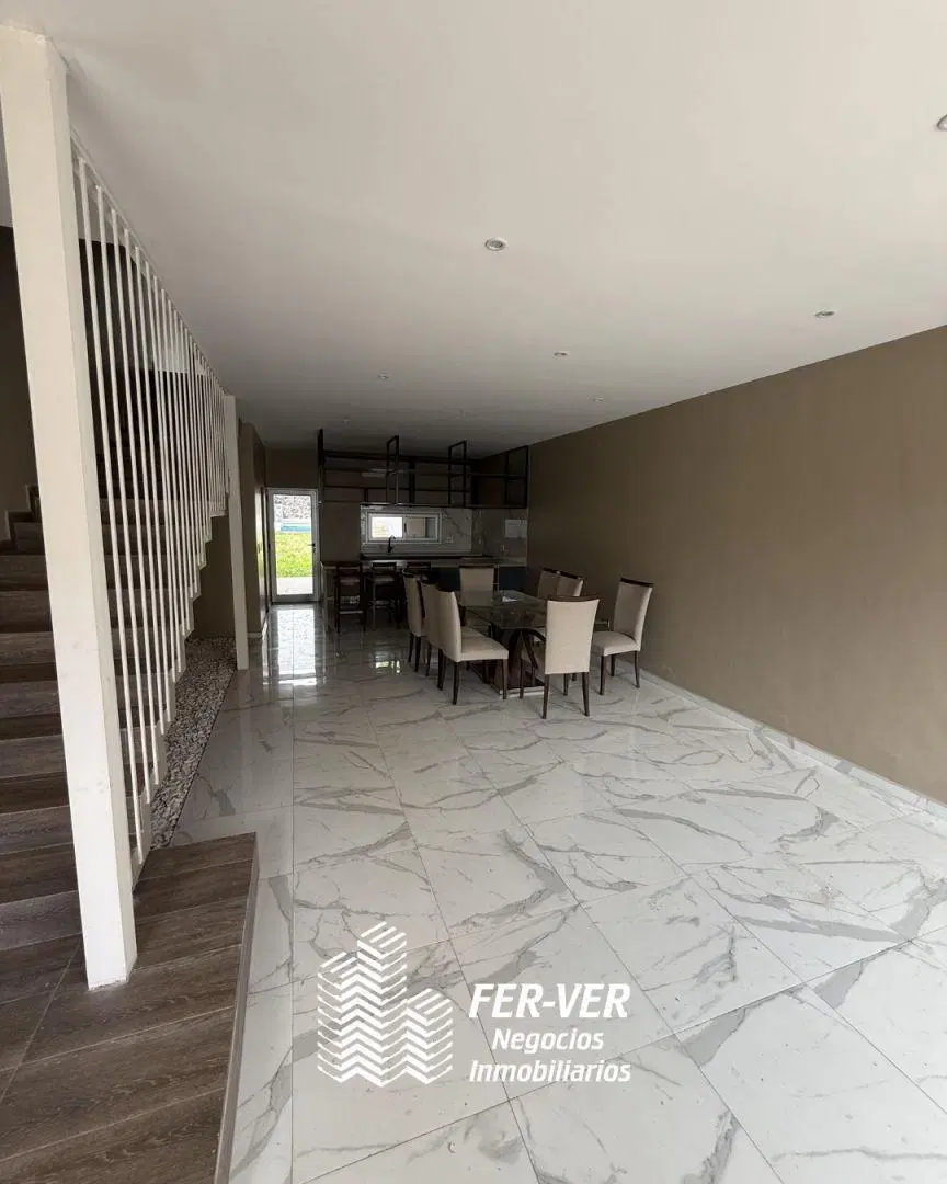 AMPLIO DUPLEX 3 DORM. A ESTRENAR A MTS. DEL CENTRO. APTO CREDITO HIPOTECARIO 3