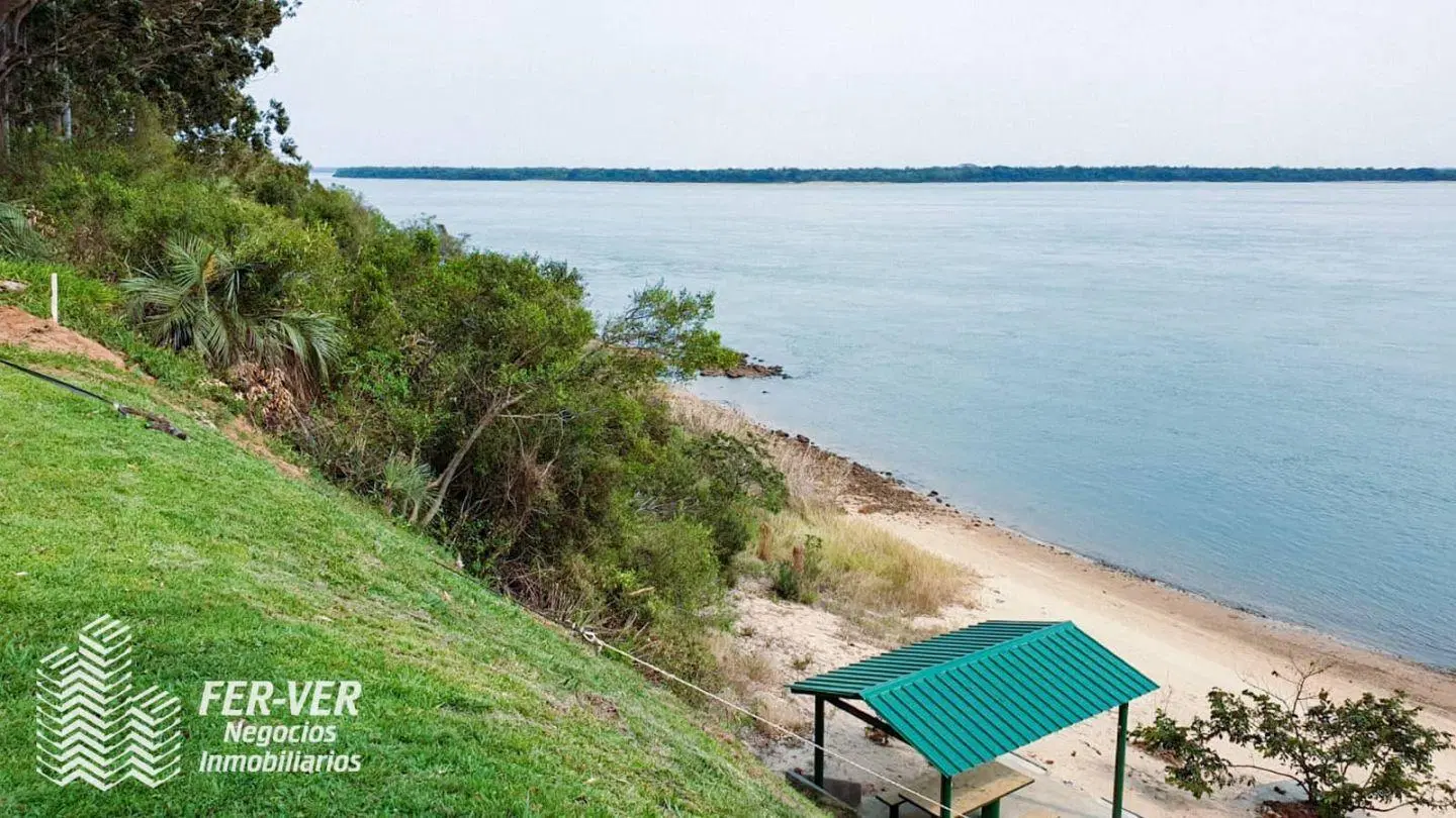 LOTE EN VENTA. ITUZAINGO CORRIENTES. B° SAN GARÁ. FRENTE AL RIO PARANA 3