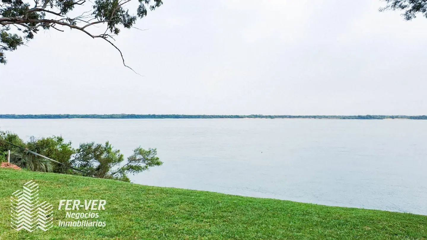 LOTE EN VENTA. ITUZAINGO CORRIENTES. B° SAN GARÁ. FRENTE AL RIO PARANA 2