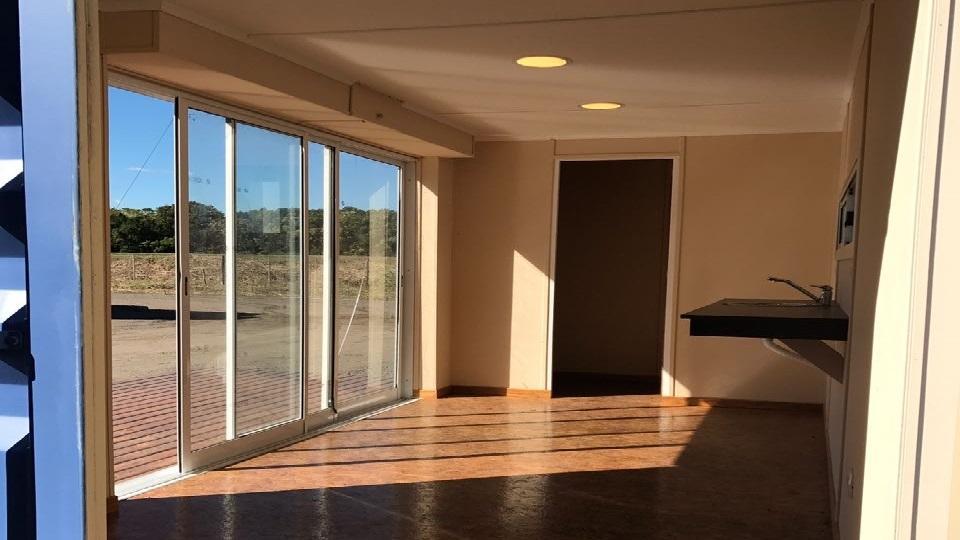 Quincho de 15m² con baño  - Container de 20 pies