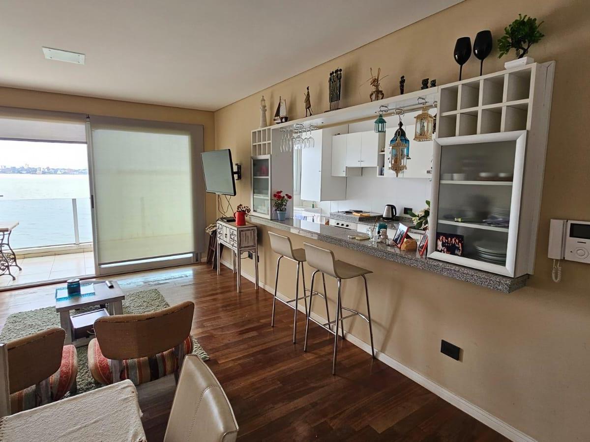Foto de VENTA Departamento 2 Dormitorios - costanera Posadas, imagen 2