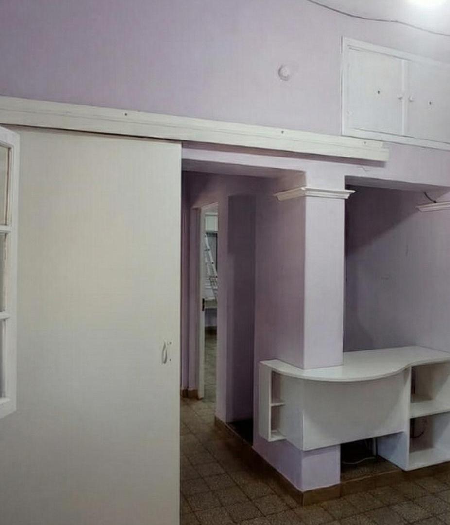 Foto de Local céntrico ideal consultorios u oficinas 3 Privados y Depósito, imagen 2