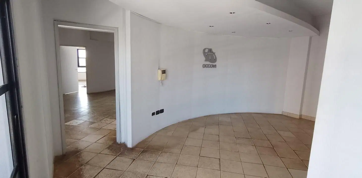 ALQUILO Oficina Comercial 5