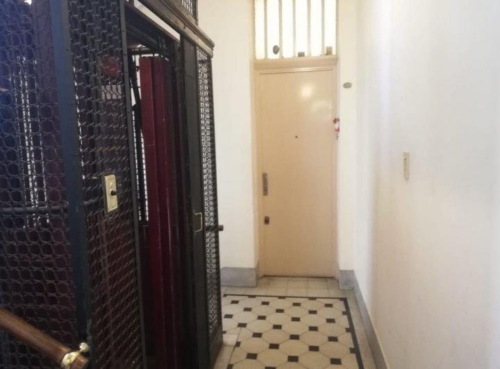 VENTA DEPARTAMENTO 4 AMB C/DEPENDENCIA MONSERRAT 4