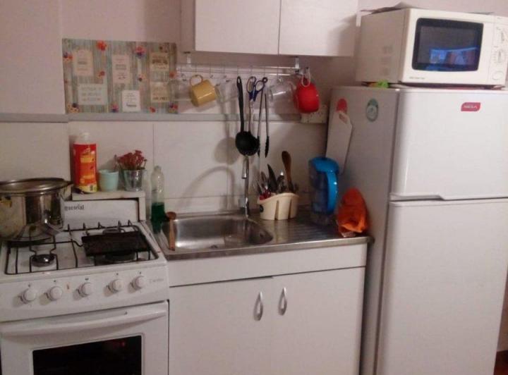 ALQUILER MONOAMBIENTE AMOBLADO EN BALVANERA 5
