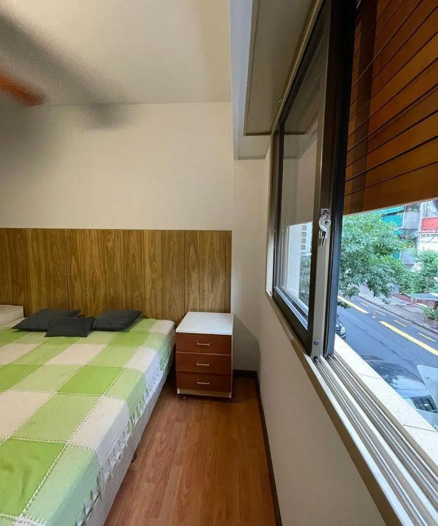 DEPTO, 3 AMBIENTES, CON PATIO Y PARRILLA , AMUEBLA 2