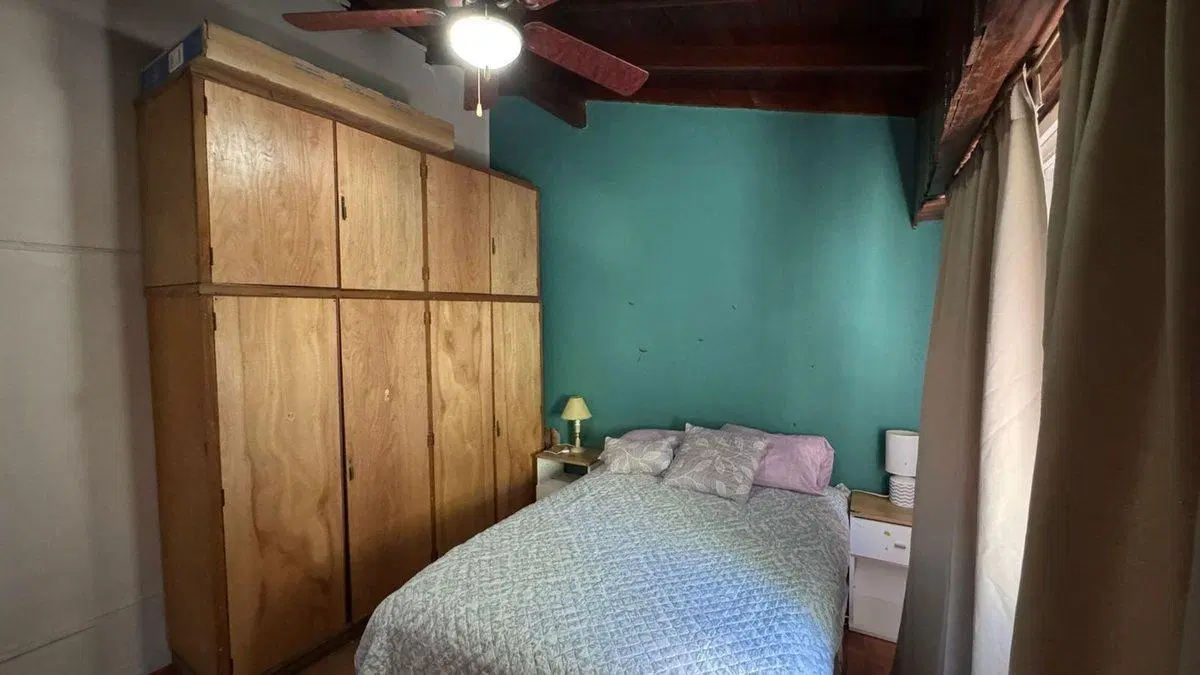 VENTA DOS CASAS CON LOTE PROPIO - LOMAS DE ZAMORA 4