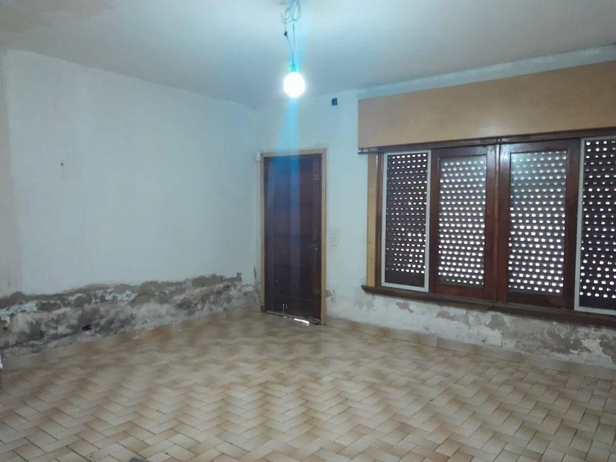CASA 4 AMB. CON JARDÍN - APTO CRÉDITO- POMPEYA 2
