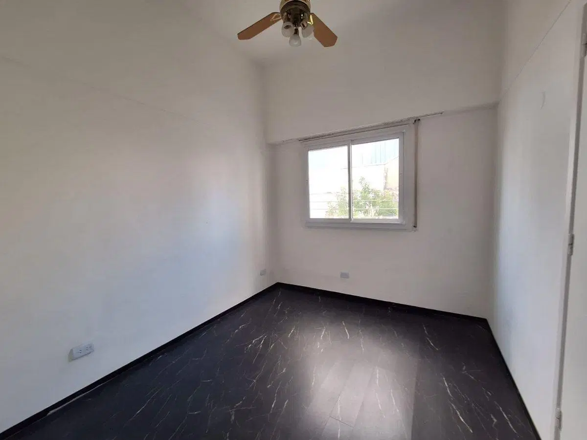 VENTA DEPTO 4 AMBIENTES EN BALVANERA 4